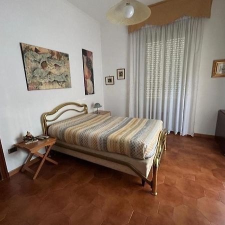 Suite Suarez Naples Exterior photo