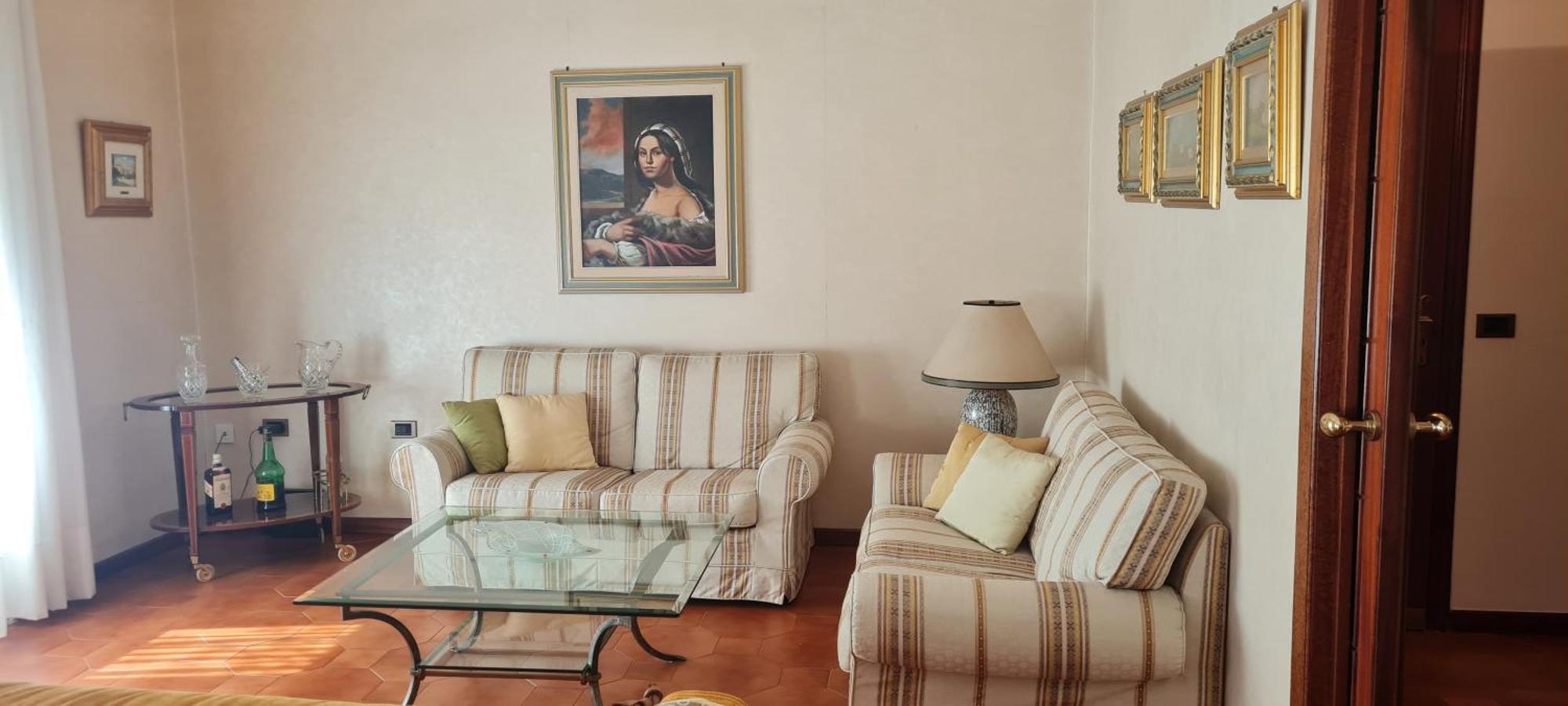 Suite Suarez Naples Exterior photo